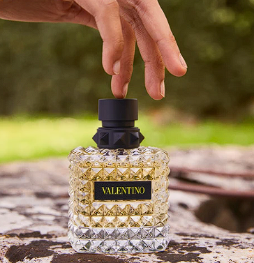 VALENTINO BORN IN THE ROME GOLD EAU DE PARFUM 100ML (SALE 60% OFF ON MRP)
